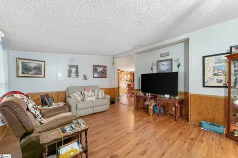 458 Looper Rd, Pelzer, SC 29669 photo 4