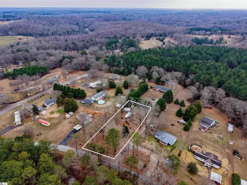 460 Looper Rd, Pelzer, SC 29665 photo 1