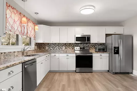 Kitchen - 200 Oates Ave, Easley, SC 29640 photo 2 of 3