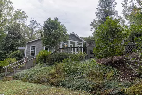 208 Cape Charles Dr, Greenville, SC 29615