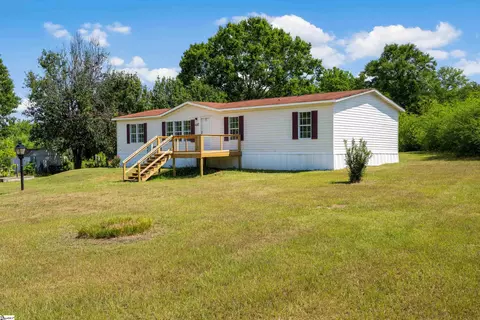 482 Burton Creekside Rd, Waterloo, SC 29384