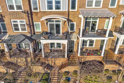 214 Gibbs St, Greenville, SC 29601