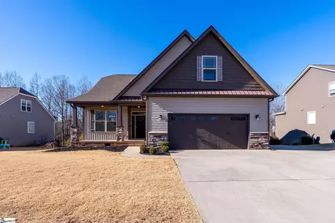 510 Turning Leaf Ln, Greer, SC 29651