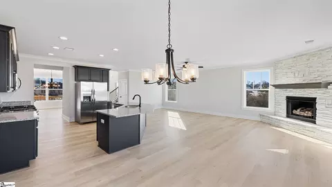 Living - 512 Broad Creek Ct, Seneca, SC 29678 photo 1 of 3