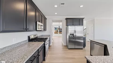 Kitchen - 512 Broad Creek Ct, Seneca, SC 29678 photo 3 of 3
