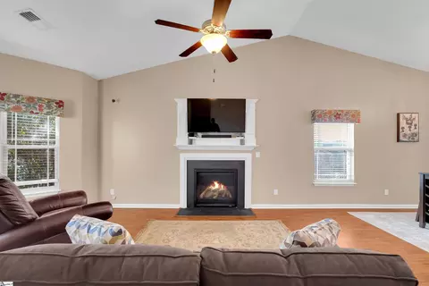 213 Shale Dr, Easley, SC 29642 photo 5