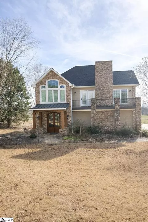 1730 Belle Shoals Rd, Pickens, SC 29671
