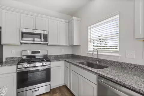 152 Randwick Ln, Greer, SC 29651 photo 6