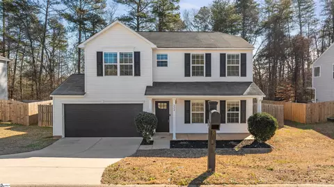 224 Hotchkiss Ln, Duncan, SC 29334