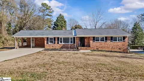 305 Weblin St, Spartanburg, SC 29306