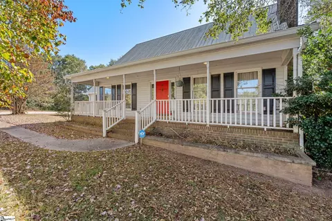 1816 Bethel Rd, Simpsonville, SC 29681