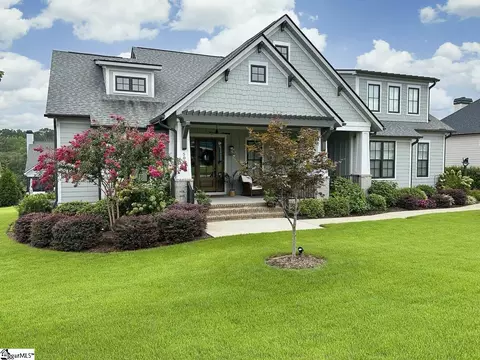 502 Rustic Outland Dr, Simpsonville, SC 29681