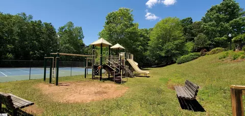 314 E Richfield Dr, Westminster, SC 29693 photo 12