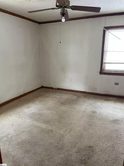 Other - 4 Oak St, Ware Shoals, SC 29692 photo 4 of 5