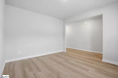 1556 Switchback Cir, Moore, SC 29369 photo 4
