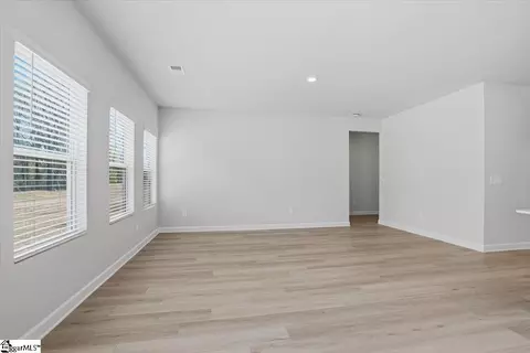 1556 Switchback Cir, Moore, SC 29369 photo 5