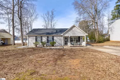 110 Old Timber Rd, Woodruff, SC 29388