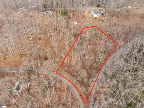 37 Forest Dr, Travelers Rest, SC 29690