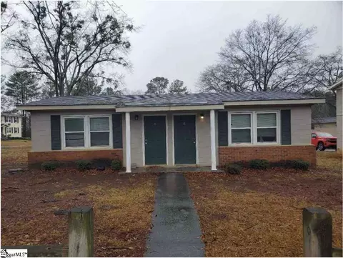 201 Chandler Dr # 8A, Gaffney, SC 29340