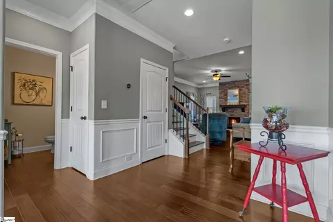 Entry Way - 132 Sandpine Way, Greer, SC 29651 photo 2 of 5