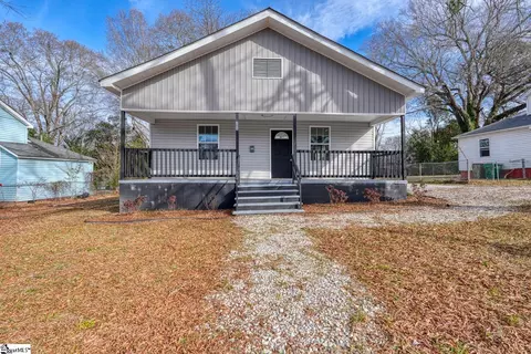 205 Magnolia St, Gaffney, SC 29340