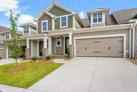 61 Hensley Rd, Greenville, SC 29607