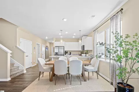 Dining - 1322 Strawberry Jam Rd, Lyman, SC 29365 photo 1 of 2
