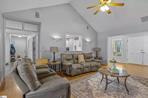 608 Hampton Rd, Liberty, SC 29657 photo 10