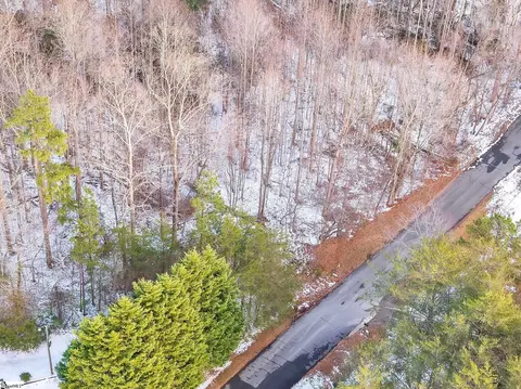 000 Jason Rd, Landrum, SC 29356