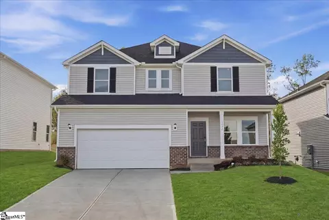 1572 Erindale Dr, Wellford, SC 29385
