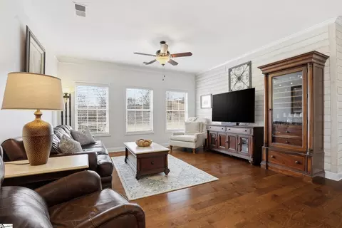717 Arnica Dr, Duncan, SC 29334 photo 5