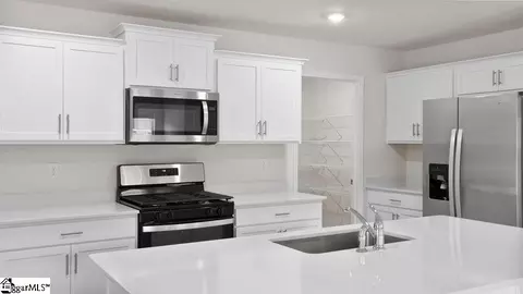Kitchen - 232 Spoonauger Way, Seneca, SC 29678 photo 2 of 3