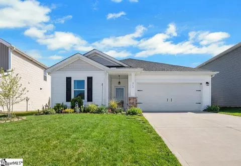 317 Garrison Grove Dr, Simpsonville, SC 29680