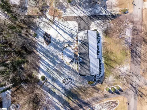 View/Area - 402 Pearle Dr, Easley, SC 29642 photo 2 of 2