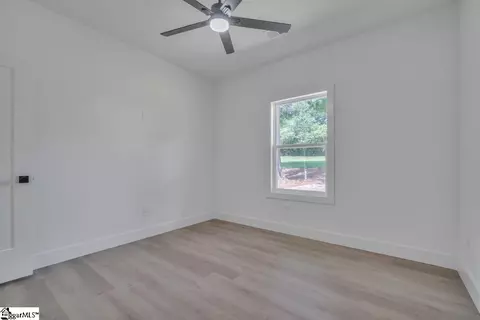 Bedroom - 110 Dalton Rd, Seneca, SC 29678 photo 5 of 8