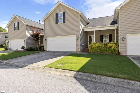 33 Endeavor Cir, Mauldin, SC 29662
