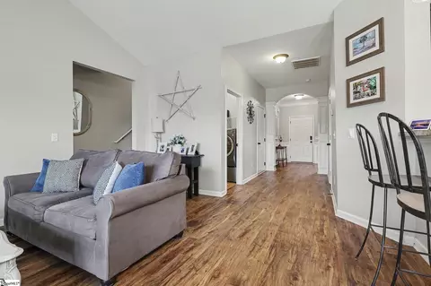 Entry Way - 159 Caledonia Dr, Easley, SC 29642 photo 3 of 7