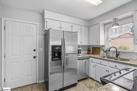 1000 Hopkins Ave, Pendleton, SC 29670 photo 12