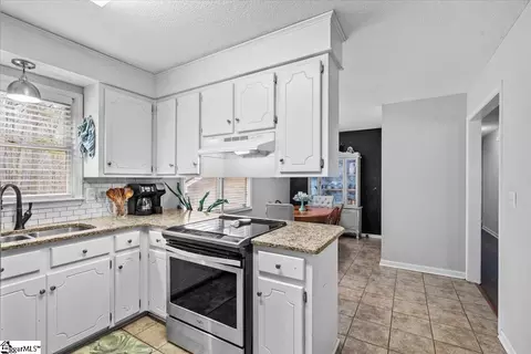 1000 Hopkins Ave, Pendleton, SC 29670 photo 13