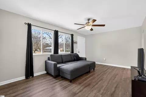 Living - 102 Beth St, Greer, SC 29651 photo 4 of 4