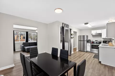 Dining - 102 Beth St, Greer, SC 29651 photo 2 of 2