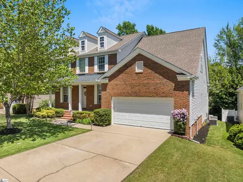 502 Kingsmoor Dr, Simpsonville, SC 29681