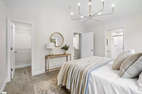 Bedroom - 1650 Clement Rd, Taylors, SC 29687 photo 2 of 6
