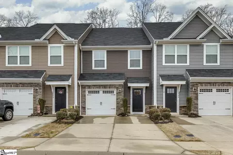 402 Teresa Gem Ln, Greer, SC 29650