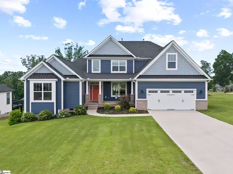 222 Montview Cir, Greenville, SC 29617