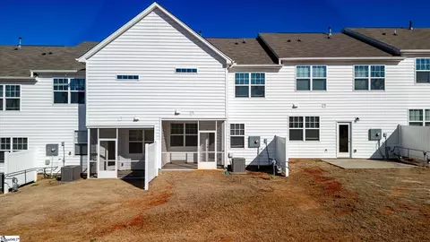 Exterior - 305 E Compass Way, Easley, SC 29640 photo 2 of 6