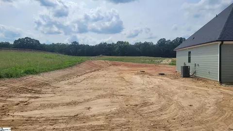 729 Holliday Dam Rd, Honea Path, SC 29654 photo 5