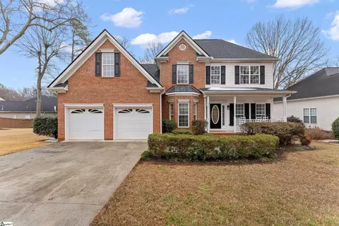 7 Hickory Hollow Ct, Greenville, SC 29607