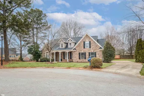 337 Rhapsody Ln, Boiling Springs, SC 29316
