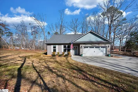 306 Ross St, Piedmont, SC 29673
